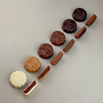 MOONCAKE
